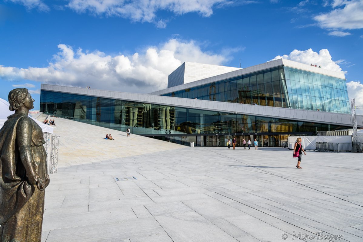 Oslo - am Opernhaus